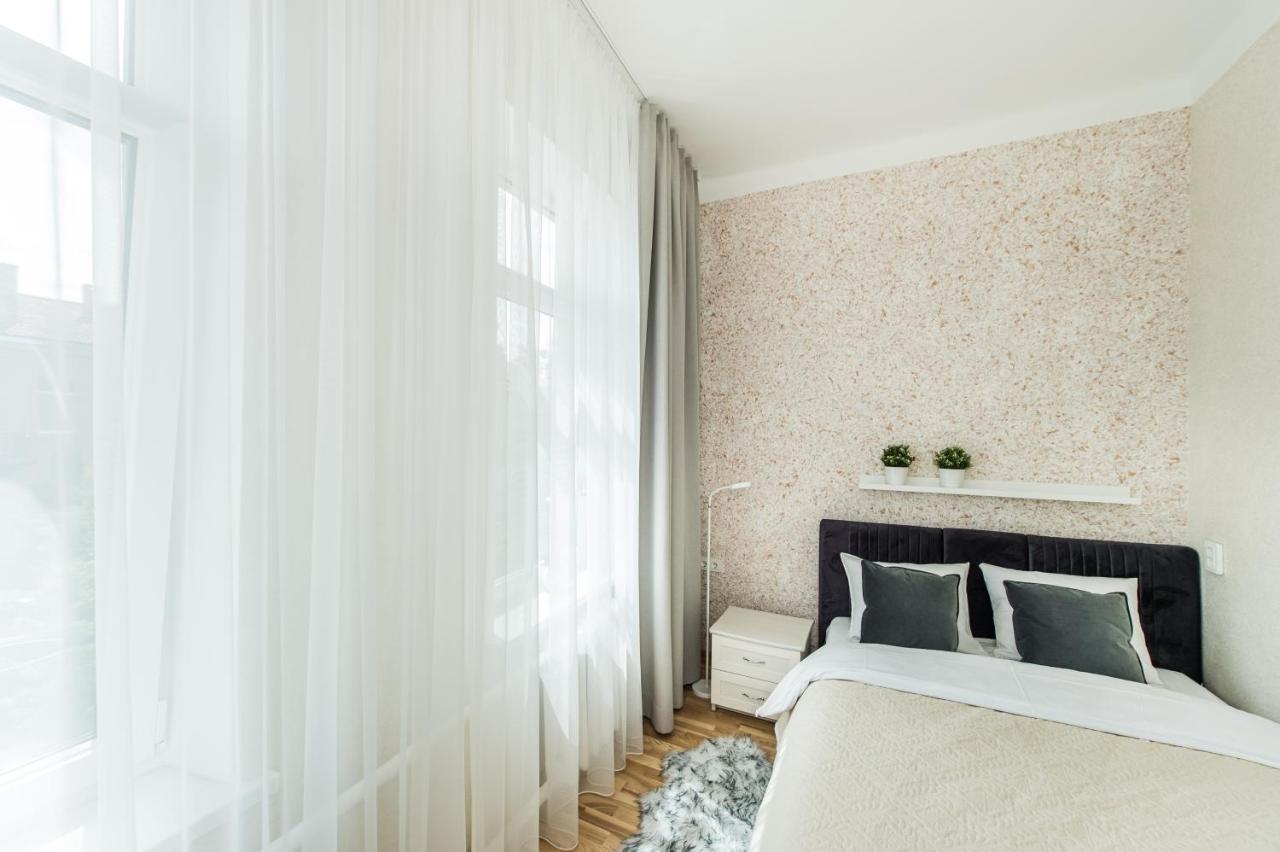 Lovely 1-Bedroom Apartment In Kaunas Old Town Buitenkant foto