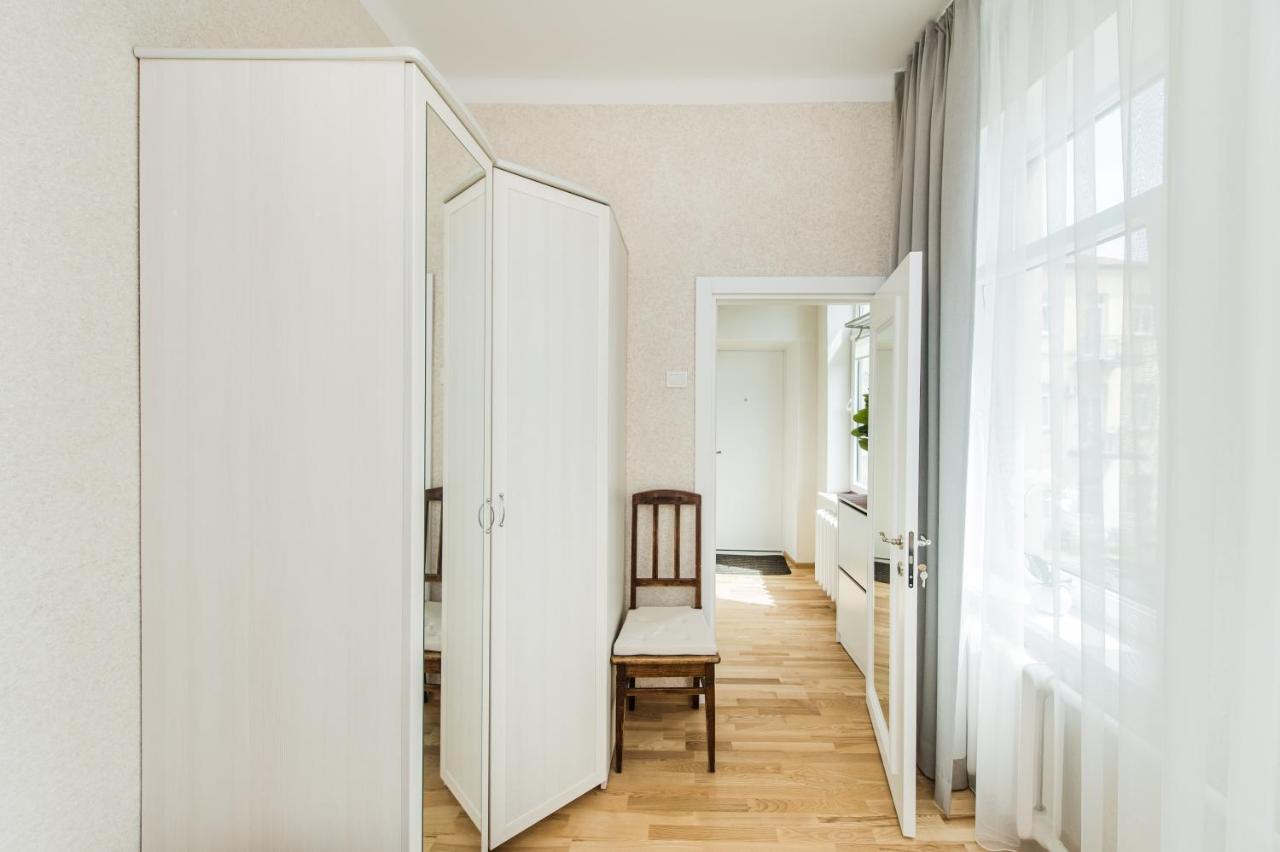 Lovely 1-Bedroom Apartment In Kaunas Old Town Buitenkant foto