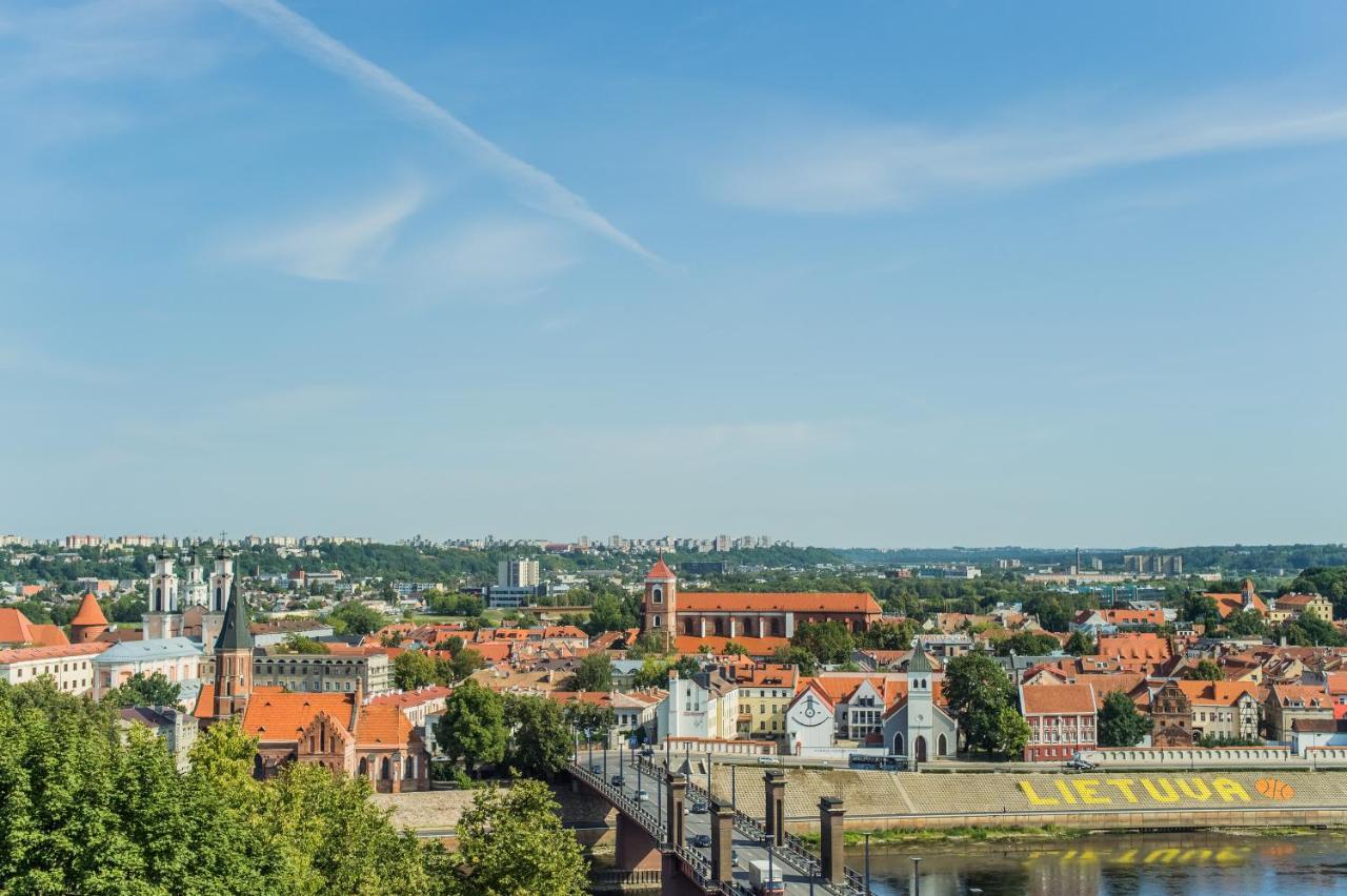 Lovely 1-Bedroom Apartment In Kaunas Old Town Buitenkant foto