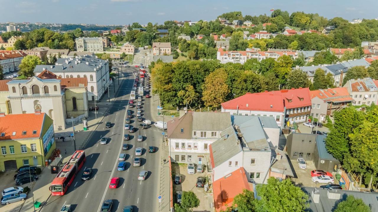Lovely 1-Bedroom Apartment In Kaunas Old Town Buitenkant foto